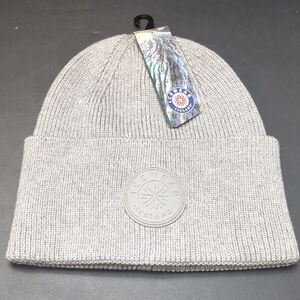 NWT ICEWEAR Iceland Classic Gray Knit Hat with Ribbed Texture, One Size Fits All